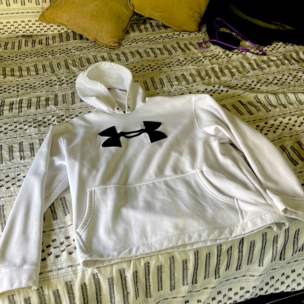 White under armour hoodie
